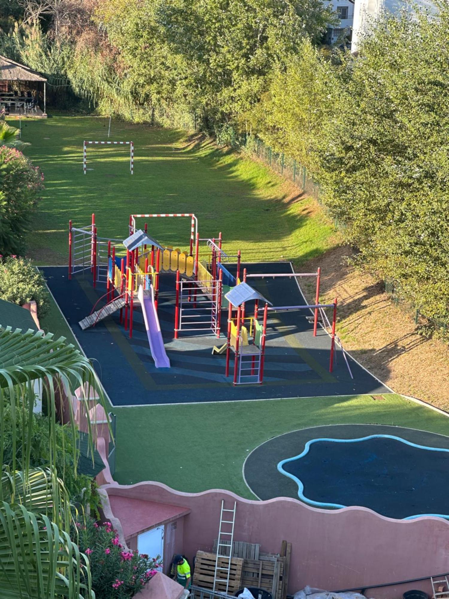 埃斯特波纳Sea & Mountain View Penthouse公寓 外观 照片